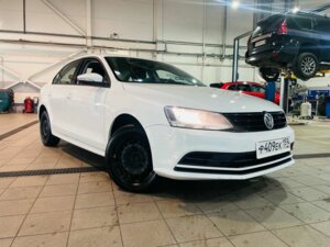 Volkswagen Jetta 2017 1.6 MT (110 л.с.) Trendline c пробегом - фото 1