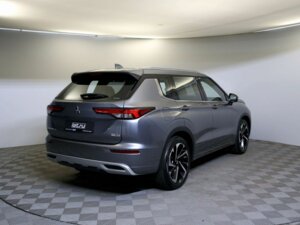 Mitsubishi Outlander 2023 2.5 CVT (184 л.с.) 4WD Premium c пробегом - фото 6