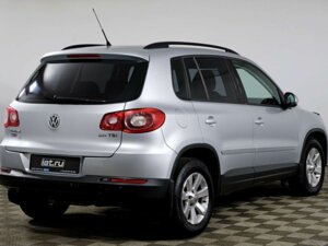 Volkswagen Tiguan 2010 2.0 AT (170 л.с.) 4WD Track&Field c пробегом - фото 5