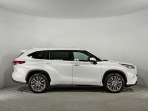 Toyota Highlander 2025 2.0 AT (248 л.с.) 4WD Supreme c пробегом - фото 4