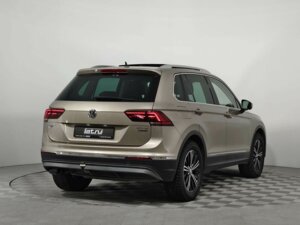 Volkswagen Tiguan 2017 2.0 AMT (180 л.с.) 4WD Highline c пробегом - фото 8