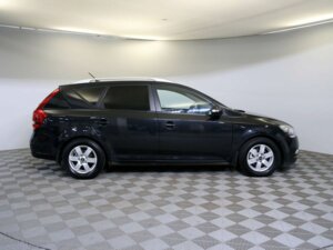 Kia Ceed 2010 1.6 MT (122 л.с.) Comfort c пробегом - фото 4