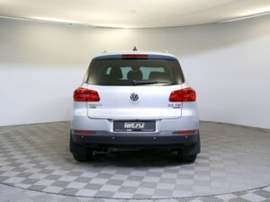 Volkswagen Tiguan 2013 2.0 AT (170 л.с.) 4WD Sochi Edition c пробегом - фото 6