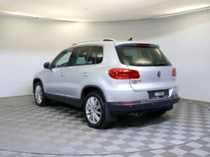 Volkswagen Tiguan 2013 2.0 AT (170 л.с.) 4WD Sochi Edition c пробегом - фото 7