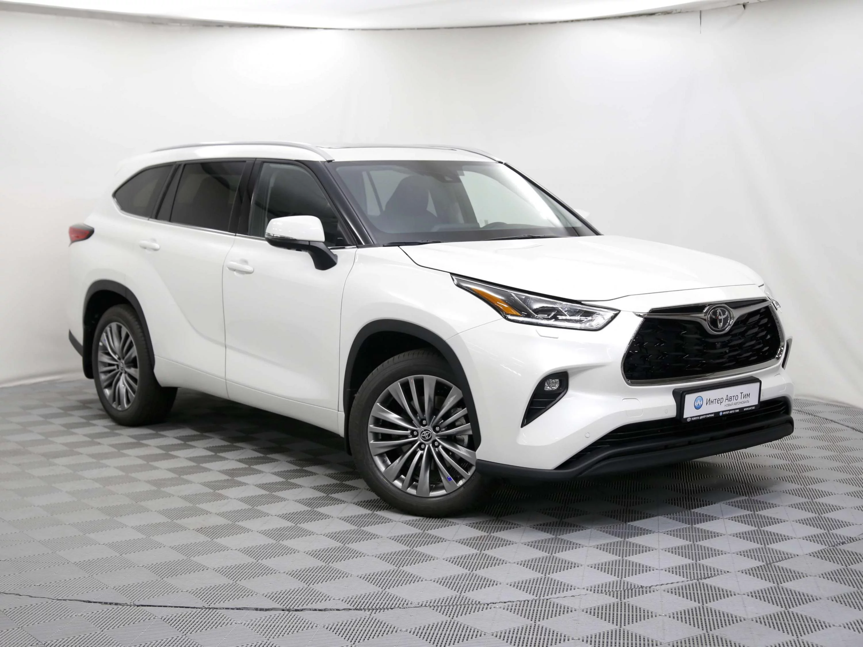 Toyota Highlander 3.5 AT (249 л.с.) 4WD, IV поколение (U70), Белый  (продано) – заказ №110453