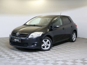 Toyota Auris 2011 1.6 AT (124 л.с.) Комфорт Плюс c пробегом - фото 1