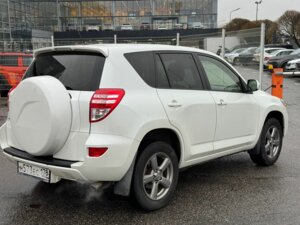 Toyota RAV4 2012 2.0 CVT (148 л.с.) 4WD  c пробегом - фото 2