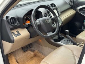 Toyota RAV4 2012 2.0 CVT (148 л.с.) 4WD  c пробегом - фото 5