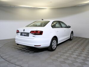 Volkswagen Jetta 2017 1.6 MT (110 л.с.) Trendline c пробегом - фото 5