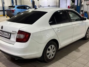 Skoda Rapid 2018 1.6 MT (90 л.с.) Active c пробегом - фото 3