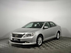 Toyota Camry 2013 2.0 AT (148 л.с.) Стандарт c пробегом - фото 1