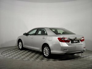 Toyota Camry 2013 2.0 AT (148 л.с.) Стандарт c пробегом - фото 3