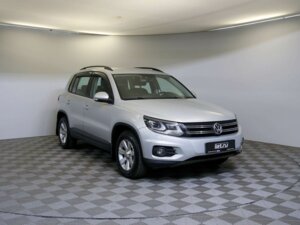 Volkswagen Tiguan 2013 2.0 AT (170 л.с.) 4WD Adventure c пробегом - фото 3