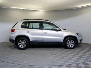 Volkswagen Tiguan 2013 2.0 AT (170 л.с.) 4WD Adventure c пробегом - фото 4