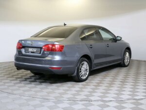 Volkswagen Jetta 2012 1.6 AT (105 л.с.) Comfortline c пробегом - фото 5