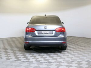 Volkswagen Jetta 2012 1.6 AT (105 л.с.) Comfortline c пробегом - фото 6