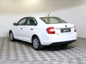 Skoda Rapid 2015 1.6 MT (90 л.с.) Active c пробегом - фото 7