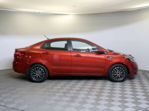 Kia Rio 2014 1.4 MT (107 л.с.) Comfort c пробегом - фото 4