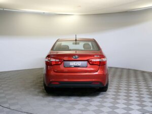 Kia Rio 2014 1.4 MT (107 л.с.) Comfort c пробегом - фото 6