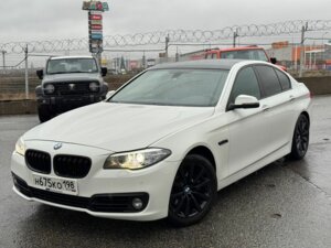 BMW 5 серии 2013 528i xDrive 2.0 AT (245 л.с.) 4WD 528i xDrive c пробегом - фото 1