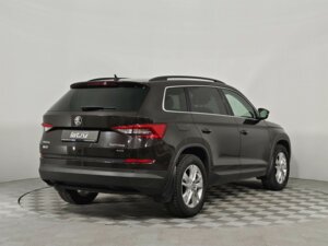 Skoda Kodiaq 2017 2.0 AMT (180 л.с.) 4WD Ambition Plus c пробегом - фото 5