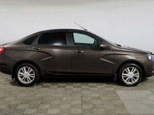 Lada (ВАЗ) Vesta 2017 1.8 MT (122 л.с.) Comfort (2017-2018) c пробегом - фото 4