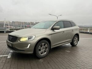 Volvo XC60 2016 2.4d AT (190 л.с.) 4WD Summum c пробегом - фото 1