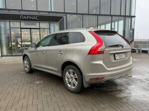 Volvo XC60 2016 2.4d AT (190 л.с.) 4WD Summum c пробегом - фото 4