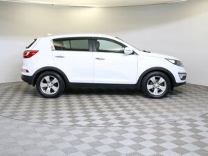 Kia Sportage 2010 2.0 AT (150 л.с.) 4WD Prestige c пробегом - фото 4