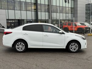 Kia Rio 2019 1.6 AT (123 л.с.) Luxe c пробегом - фото 4