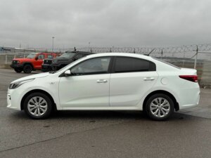 Kia Rio 2019 1.6 AT (123 л.с.) Luxe c пробегом - фото 8