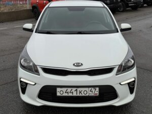 Kia Rio 2019 1.6 AT (123 л.с.) Luxe c пробегом - фото 2