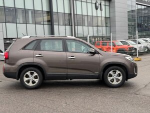 Kia Sorento 2013 2.4 AT (175 л.с.) 4WD Luxe c пробегом - фото 4