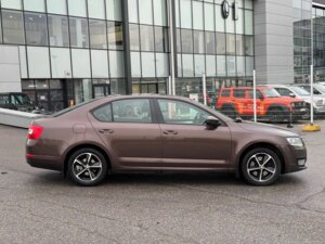 Skoda Octavia 2016 1.8 AMT (180 л.с.) Style c пробегом - фото 4