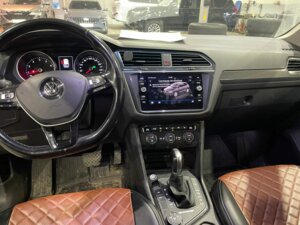Volkswagen Tiguan 2017 2.0 AMT (180 л.с.) 4WD Comfortline c пробегом - фото 5