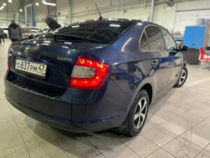 Skoda Rapid 2017 1.6 MT (90 л.с.) Active c пробегом - фото 3