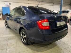 Skoda Rapid 2017 1.6 MT (90 л.с.) Active c пробегом - фото 4