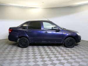 Lada (ВАЗ) Granta 2013 1.6 MT (82 л.с.)  c пробегом - фото 4