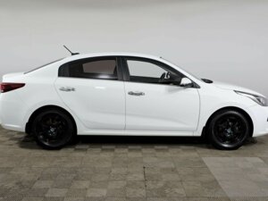 Kia Rio 2017 1.6 AT (123 л.с.) Premium c пробегом - фото 4