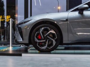 Новый Exlantix Exlantix ES 2025 1.5hyb AT (469 л.с.) 4WD GG  - фото 6