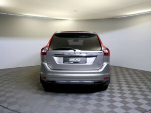 Volvo XC60 2016 2.4d AT (190 л.с.) 4WD Summum c пробегом - фото 6