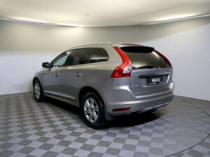 Volvo XC60 2016 2.4d AT (190 л.с.) 4WD Summum c пробегом - фото 7