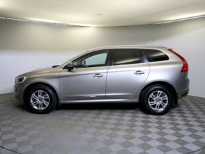 Volvo XC60 2016 2.4d AT (190 л.с.) 4WD Summum c пробегом - фото 8