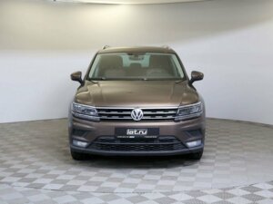 Volkswagen Tiguan 2017 2.0 AMT (180 л.с.) 4WD Comfortline c пробегом - фото 2