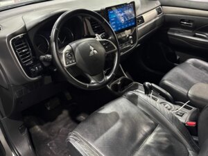 Mitsubishi Outlander 2014 2.4 CVT (167 л.с.) 4WD Ultimate c пробегом - фото 5