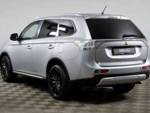 Mitsubishi Outlander 2014 2.4 CVT (167 л.с.) 4WD Ultimate c пробегом - фото 7