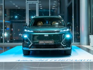 Новый Geely EX5 EM-i 2025 1.5hyb AT (218 л.с.) Max  - фото 1