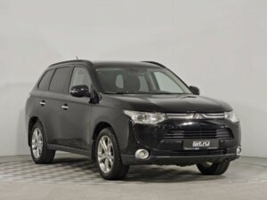 Mitsubishi Outlander 2012 2.4 CVT (167 л.с.) 4WD Ultimate c пробегом - фото 3