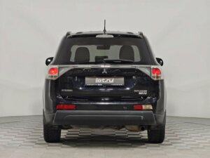 Mitsubishi Outlander 2012 2.4 CVT (167 л.с.) 4WD Ultimate c пробегом - фото 6