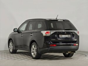 Mitsubishi Outlander 2012 2.4 CVT (167 л.с.) 4WD Ultimate c пробегом - фото 7